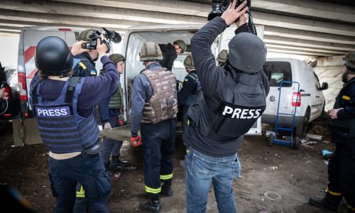 novináři, válka, zpravodaj, válečný, Ukrajina