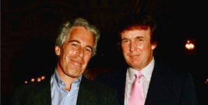 Jan Urban: Zneužívání moci a instinkty elit jsou všude stejné. V USA i v Česku