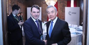 Aleš Rozehnal: Babiš a Macinka bez hodnot. Zahraniční politika k marginalizaci Česka